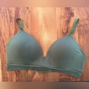 Form 360 Fit Wireless Bra